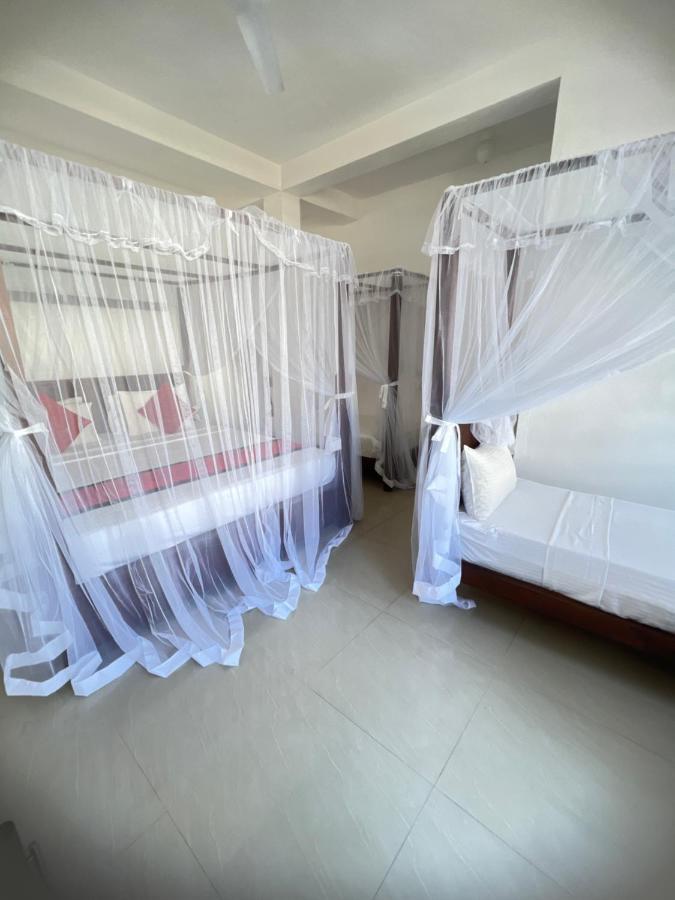 Happy Bay Hotel Weligama Luaran gambar