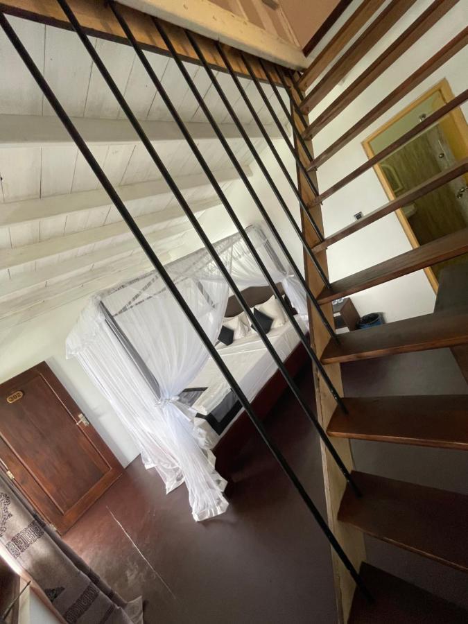 Happy Bay Hotel Weligama Luaran gambar