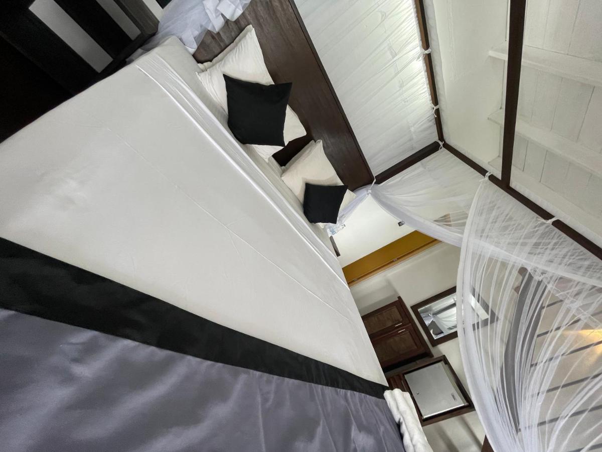 Happy Bay Hotel Weligama Luaran gambar