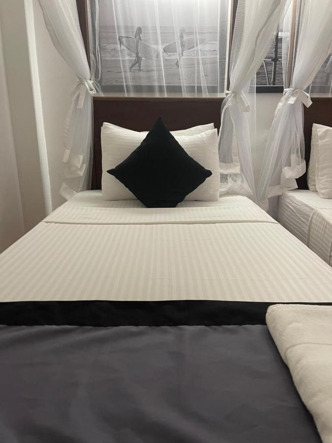 Happy Bay Hotel Weligama Luaran gambar