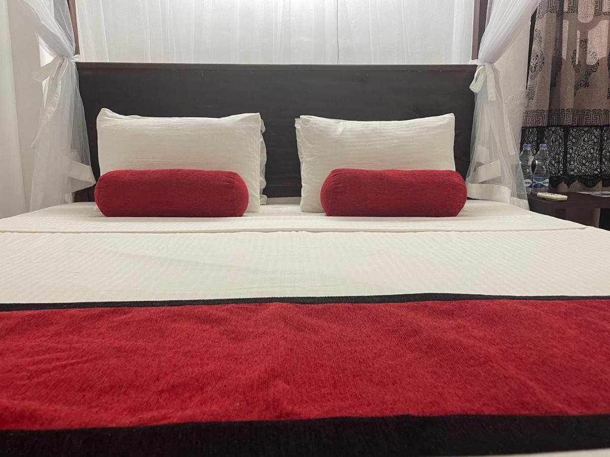 Happy Bay Hotel Weligama Luaran gambar