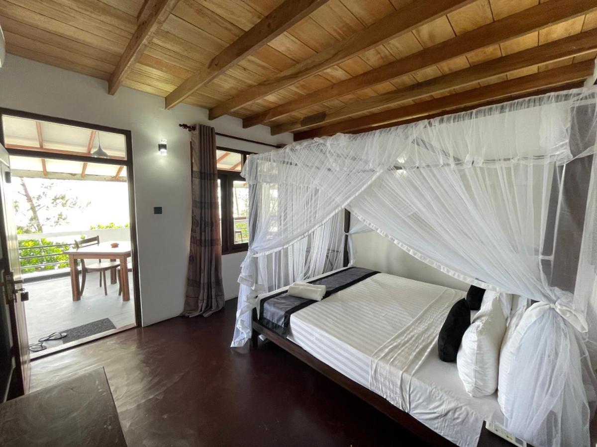 Happy Bay Hotel Weligama Luaran gambar